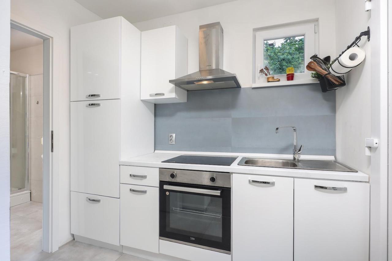 Apartman Lucia Rijeka Exteriör bild