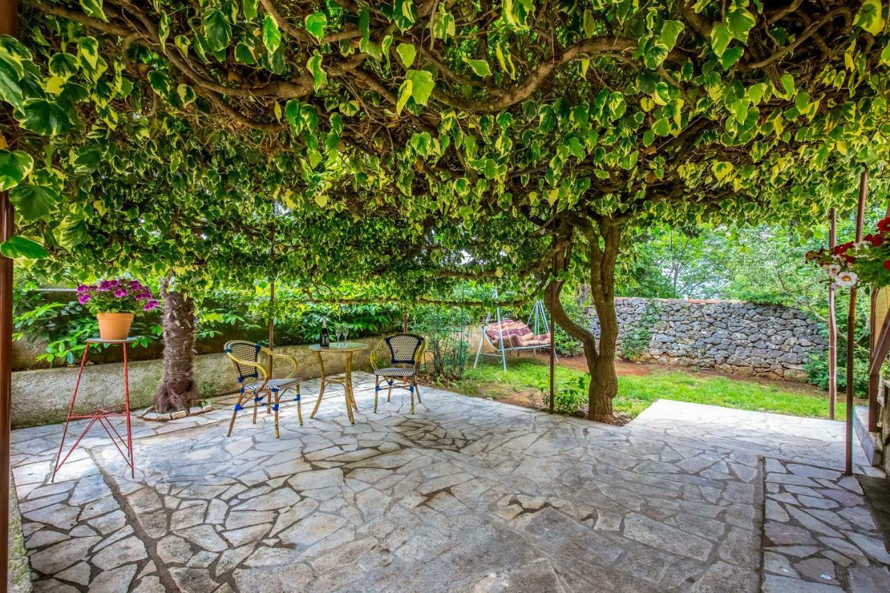 Apartman Lucia Rijeka Exteriör bild