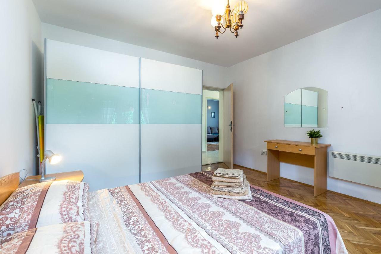 Apartman Lucia Rijeka Exteriör bild