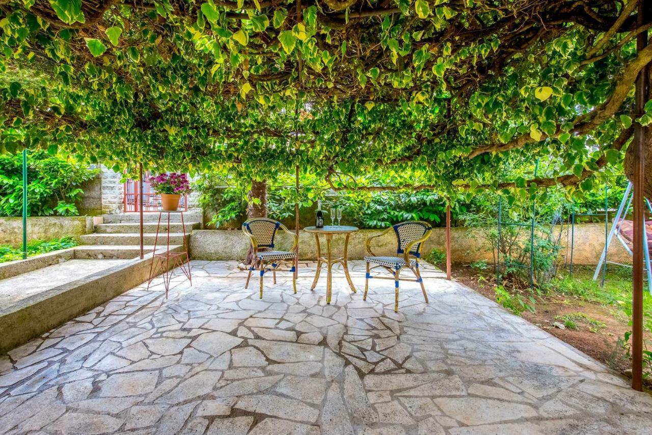 Apartman Lucia Rijeka Exteriör bild