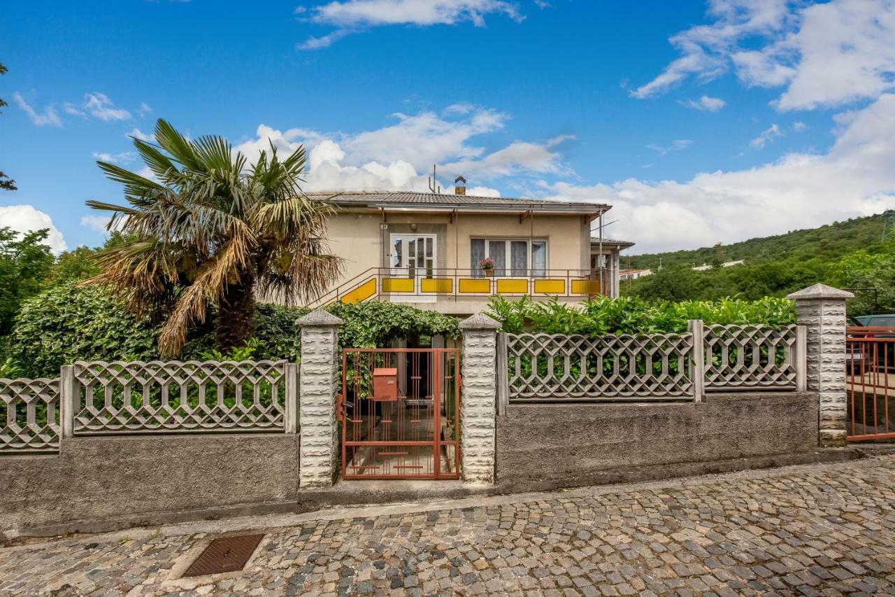 Apartman Lucia Rijeka Exteriör bild