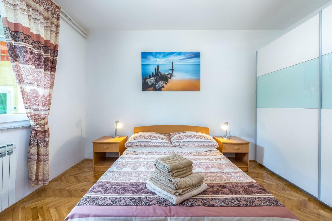 Apartman Lucia Rijeka Exteriör bild