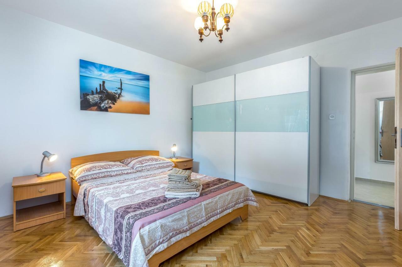 Apartman Lucia Rijeka Exteriör bild
