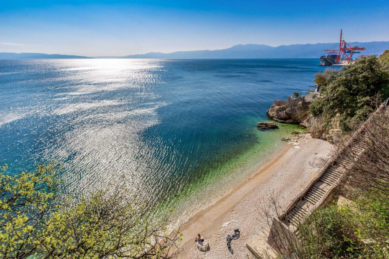 Apartman Lucia Rijeka Exteriör bild